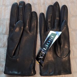 Woman's Leather Gloves